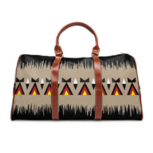 Load image into Gallery viewer, Travel Bag - Tipi design