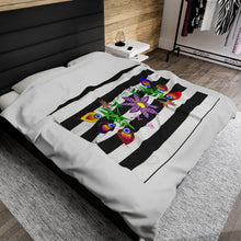 Load image into Gallery viewer, White Corn Wear Velveteen Plush Blanket
