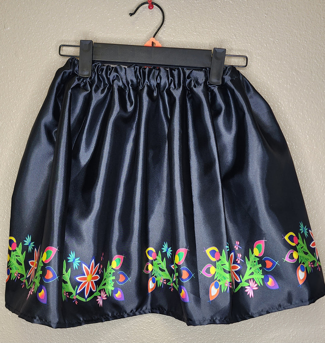 Youth Skirt/Fits 18