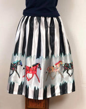 Load image into Gallery viewer, Horse / Black &amp; White Striped
